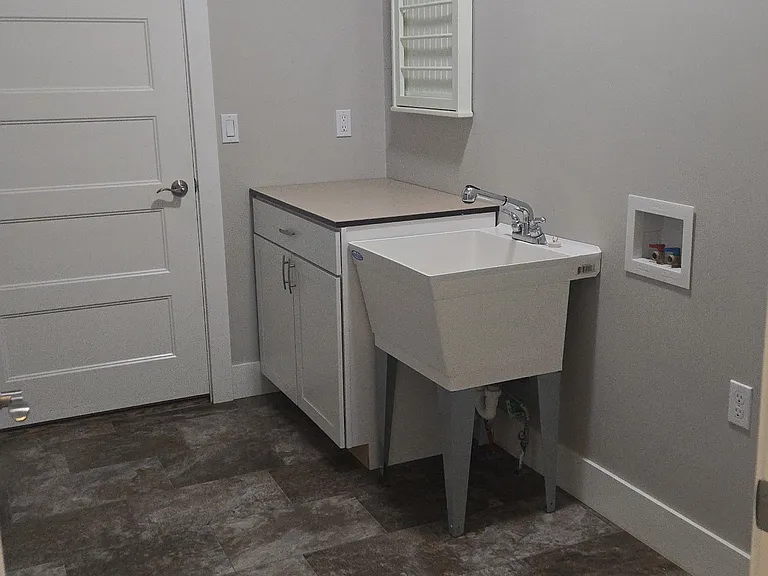8042 N Hibiscus Ln — Photo 24