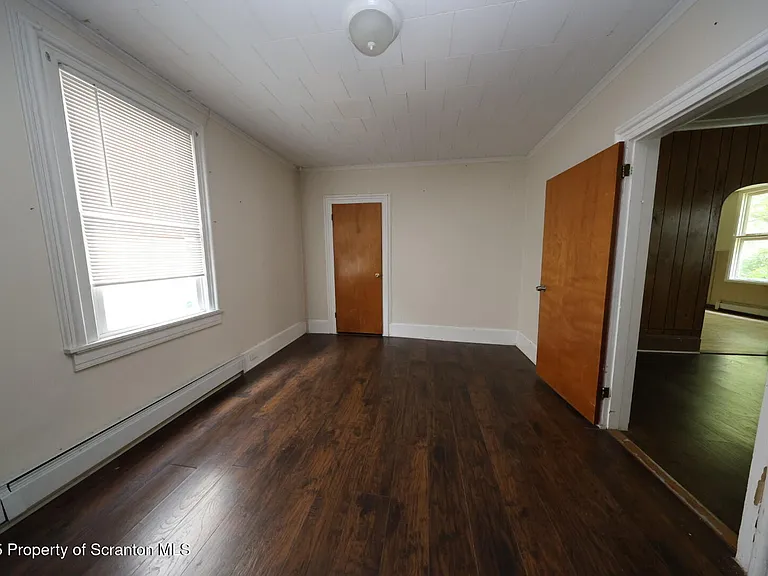 306 S Hyde Park Ave — Photo 10