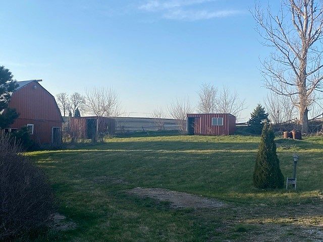 2nd image of 3558 W 62nd St SE