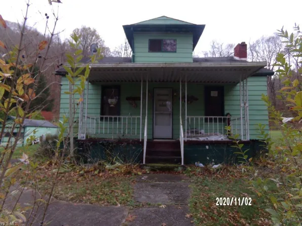 71 Lucy Dr, Steubenville, OH 43952