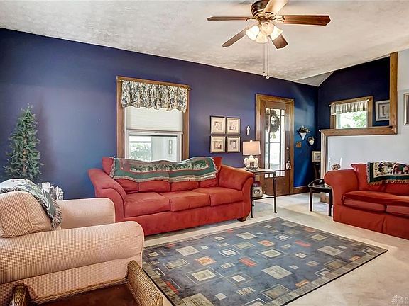 5th image of 741 Gondert Ave
