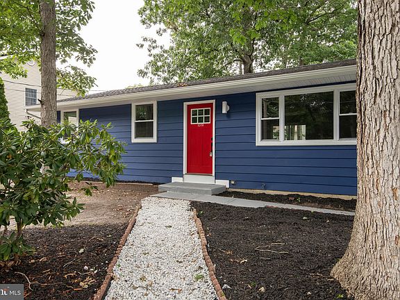 2nd image of 1019 Hanover Blvd