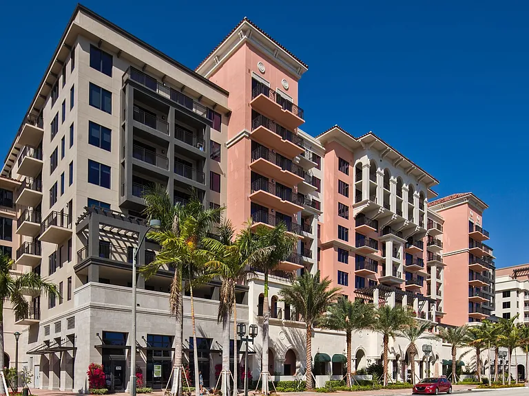Palmetto Promenade — Photo 39