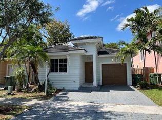 3401 NE 4th St, Homestead, FL 33033