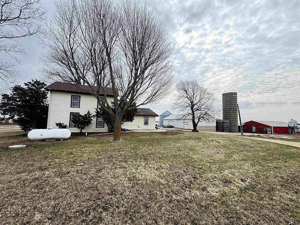 1st image of 10212 E B C Townline Rd