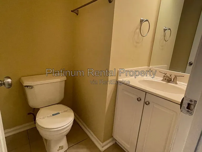 810 Camelon Ct — Photo 29