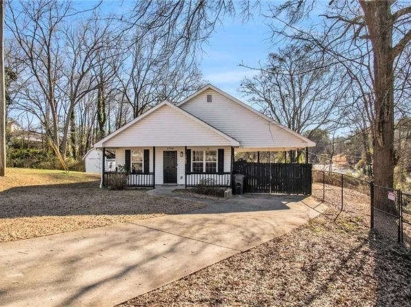 1754 River St NE, Conyers, GA 30012