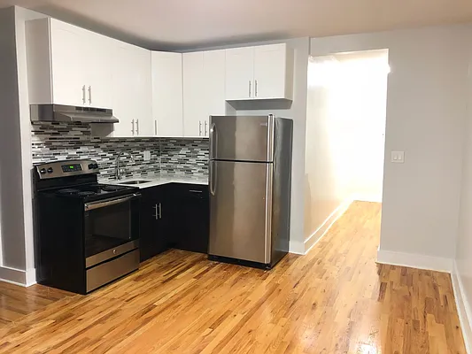 Rented by Lang Realty LLC | media 6