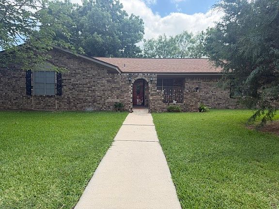 2nd image of 4504 Delwood Dr