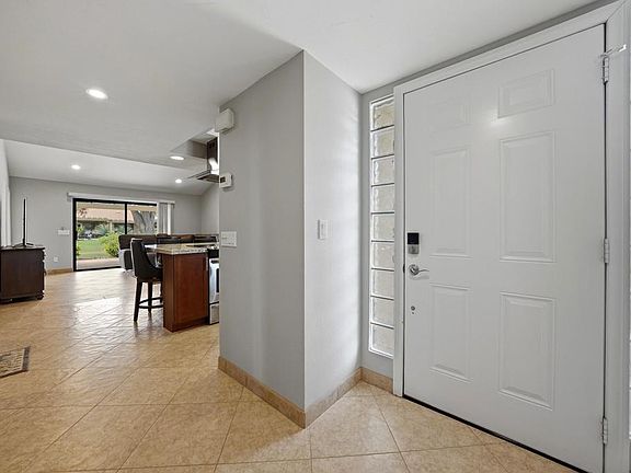 5th image of 40271 Baltusrol Cir