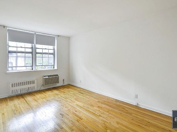 4th image of 530 E 89th St APT 5M