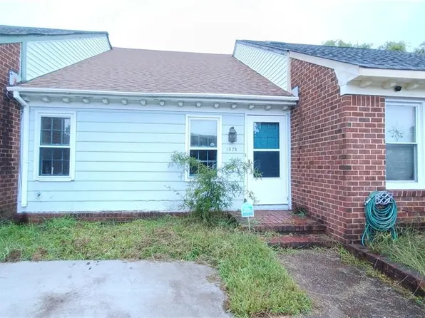 1578 Crescent Pointe Ln, Virginia Beach, VA 23453