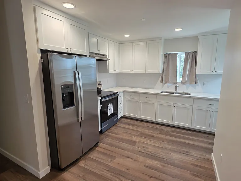 615 N Fries Ave #1/2 — Photo 1