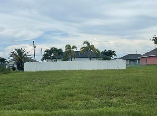 318 Kismet Pkwy W, Cape Coral, FL 33993