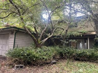 20818 88th Pl W, Edmonds, WA 98026