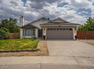 504 Pebble Ct, Dayton, NV 89403
