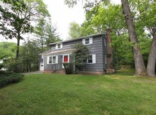 62 Hillside Rd, Greenwich, CT 06830