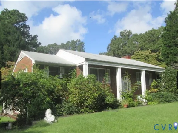 3635 Spring Rd, Hopewell, VA 23860
