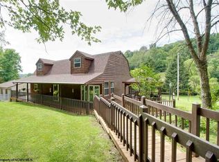 1355 Claylick Run Rd, Jane Lew, WV 26378
