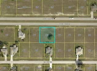 522 Kismet Pkwy W, Cape Coral, FL 33993