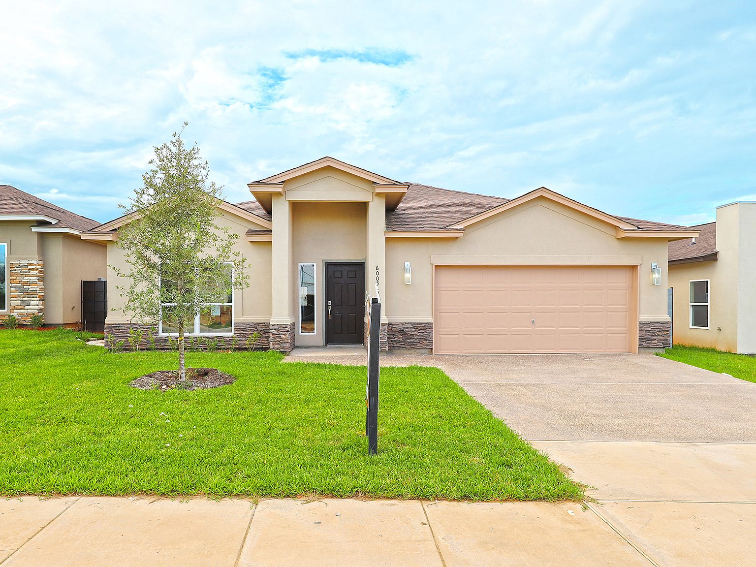 6005 Maryam Dr, Laredo, TX 78041 | Zillow