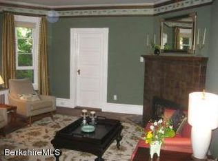 1084 Main St, Great Barrington, MA 01230