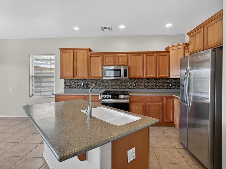 6028 S Meadow Breeze Dr — Photo 12