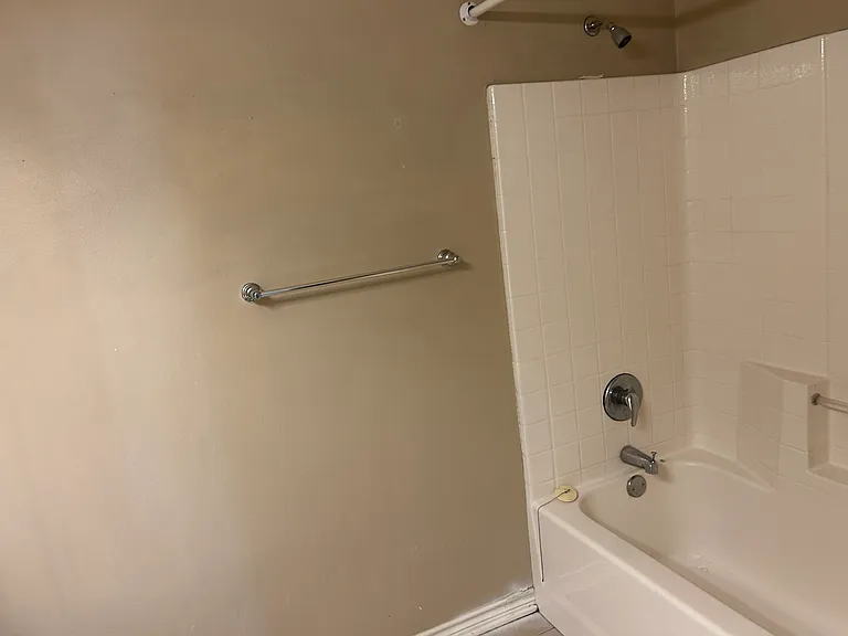8325 Garrett Dr #8325 — Photo 12