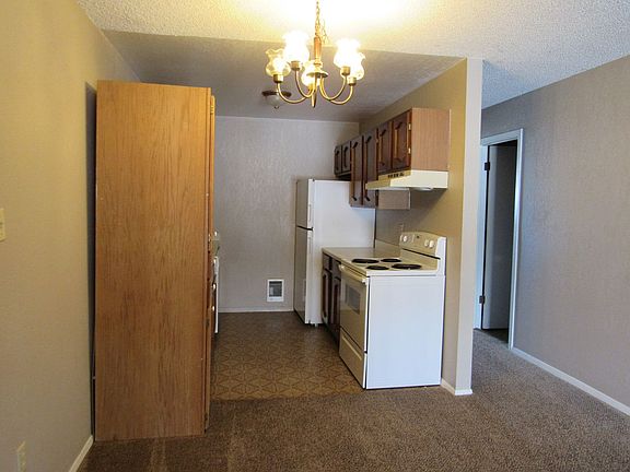 3rd image of 2321 McKinley St #A