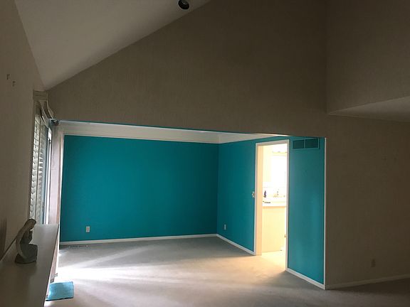 4th image of 9156 W 102nd Ter