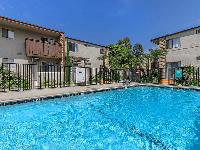 Greenbrook Apartments — Photo 3