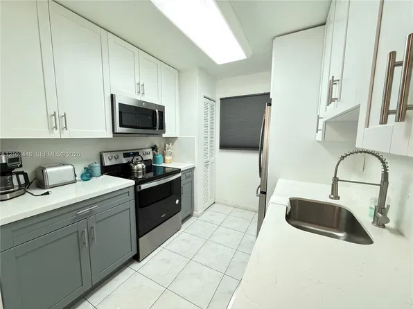 201 178th Dr, Sunny Isles Beach, FL