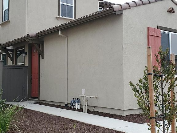 3rd image of 5948 Roselee Way