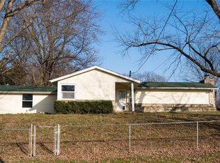 2520 Williams Creek Rd, High Ridge, MO 63049