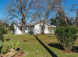 1115 Farquhar St, Navasota, TX 77868