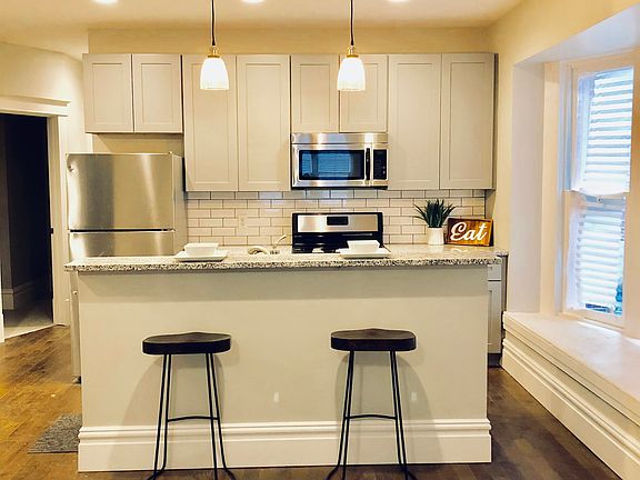 5th image of 4452 McPherson Ave #1E