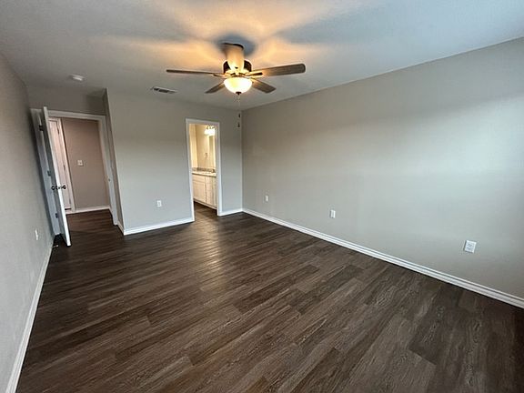 4th image of 3427-3478 Brooke Pl #3460