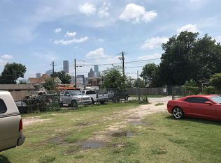 1910 Everett St, Houston, TX 77009