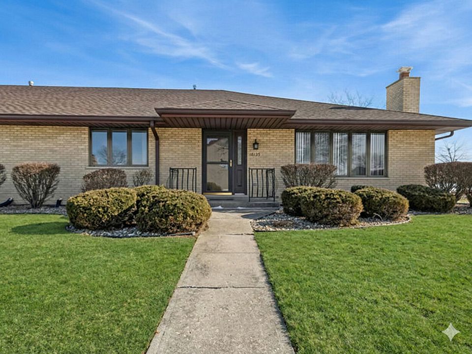 1st image of 16135 Pine Dr #0