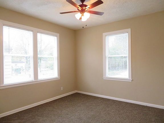 2nd image of 943 Biggs St