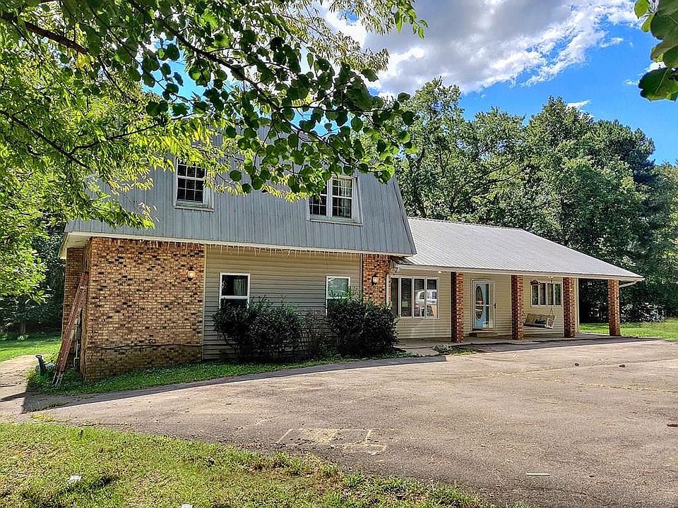 2nd image of 120 Dinkins Rd