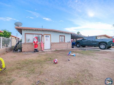 471 E State St, El Centro, CA, 92243