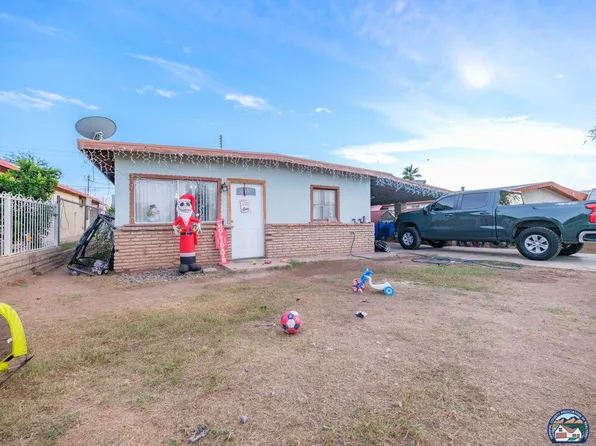 471 E State St, El Centro, CA 92243