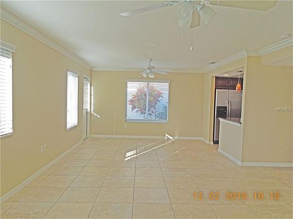 4th image of 5482 Riverbluff Cir