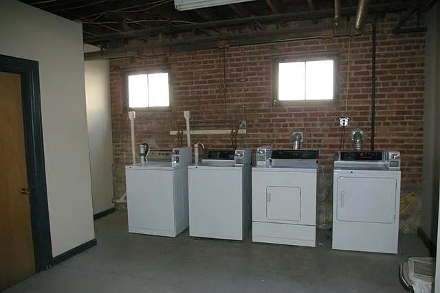 25 Hammersley Ave #10 — Photo 17