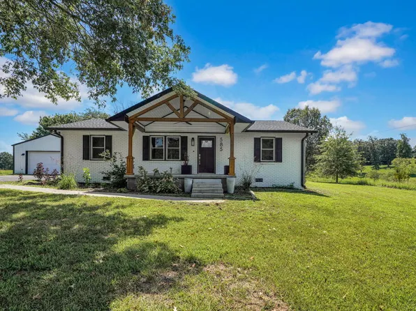 585 Roscoe Veazey Rd, Manitou, KY 42436