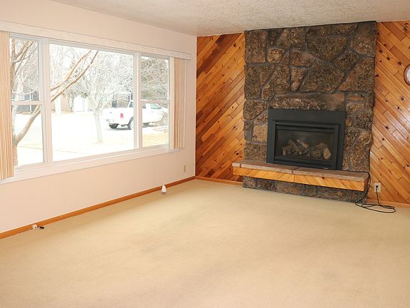 2nd image of 1303 Eldorado Dr