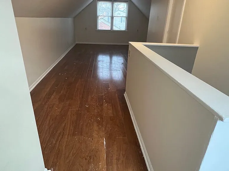 2816 N Main St — Photo 15