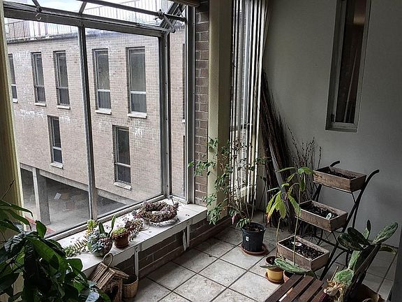 3rd image of 99 Pond Ave APT 422