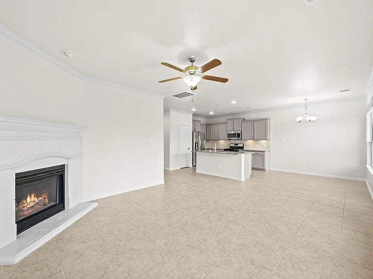 8026 Caden Mills Ln — Photo 23